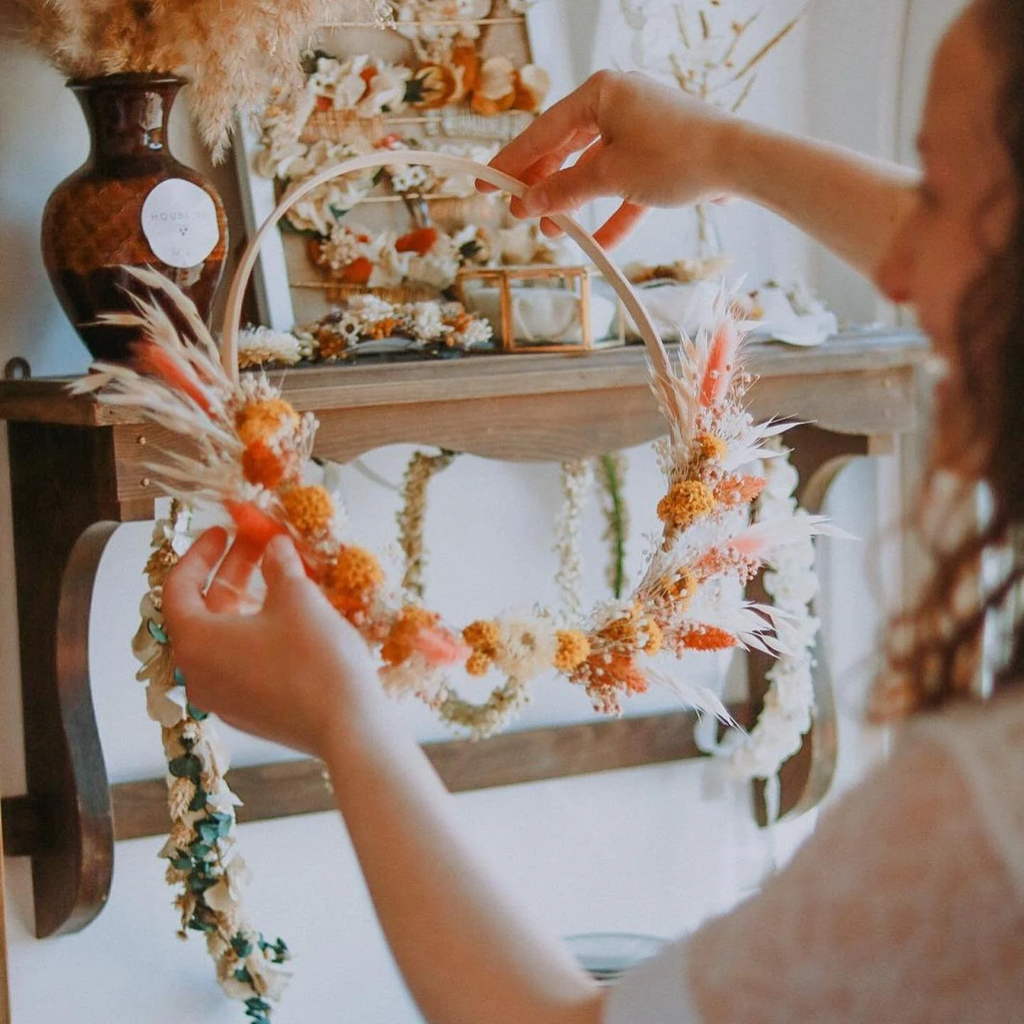 Atelier Couronne en fleurs séchées – Image 2