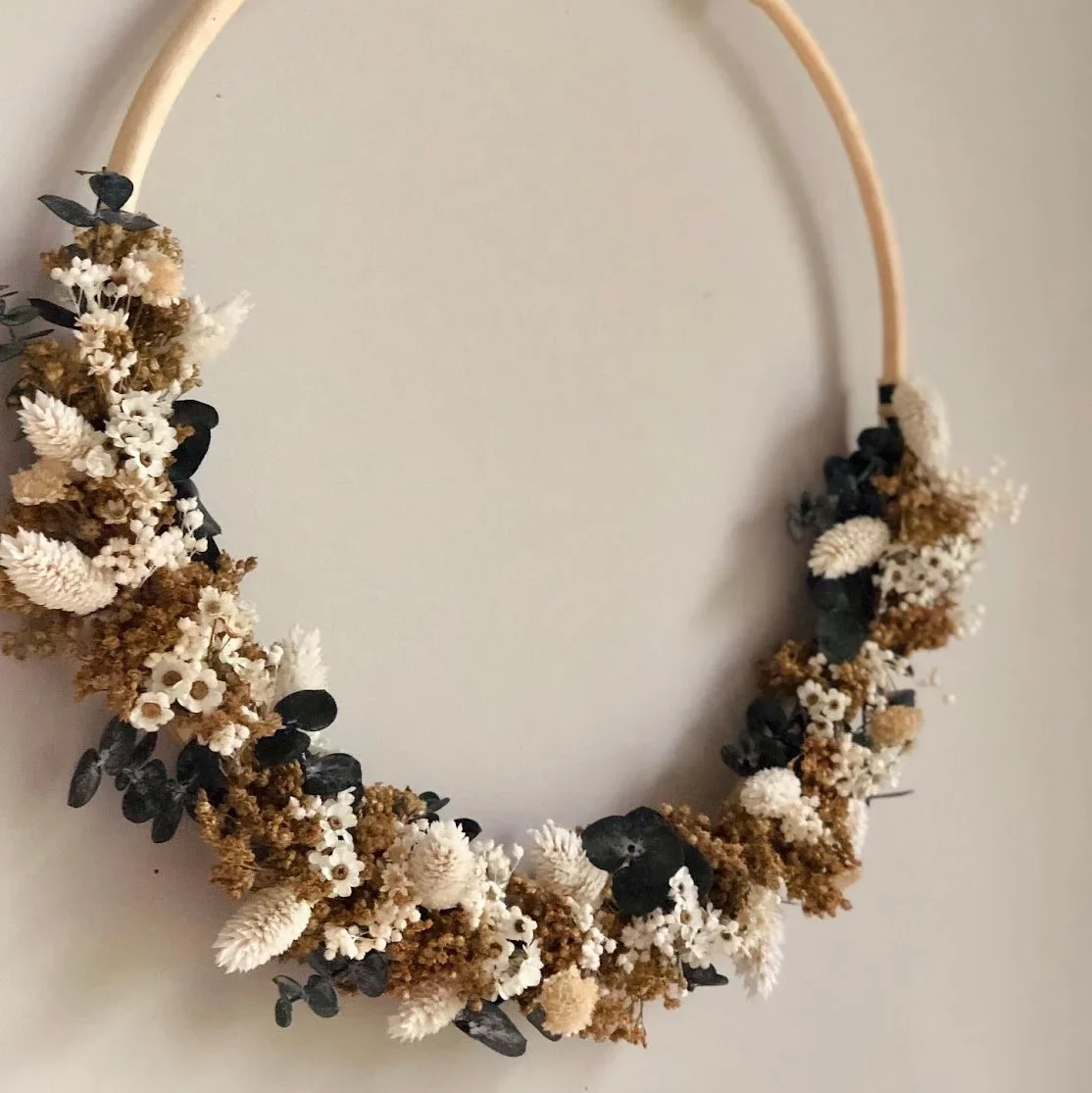 Atelier Couronne en fleurs séchées – Image 6
