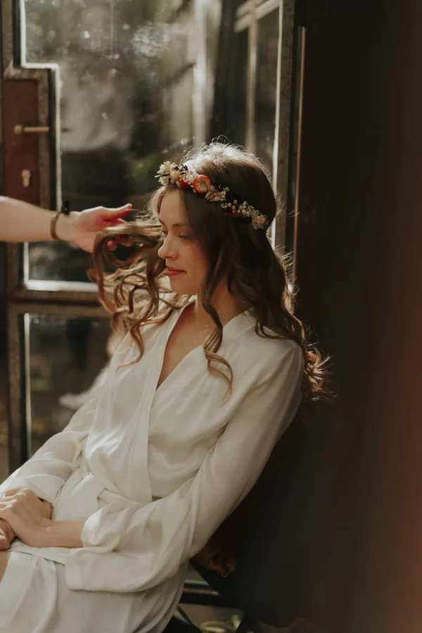 Couronne de tête en fleurs séchées