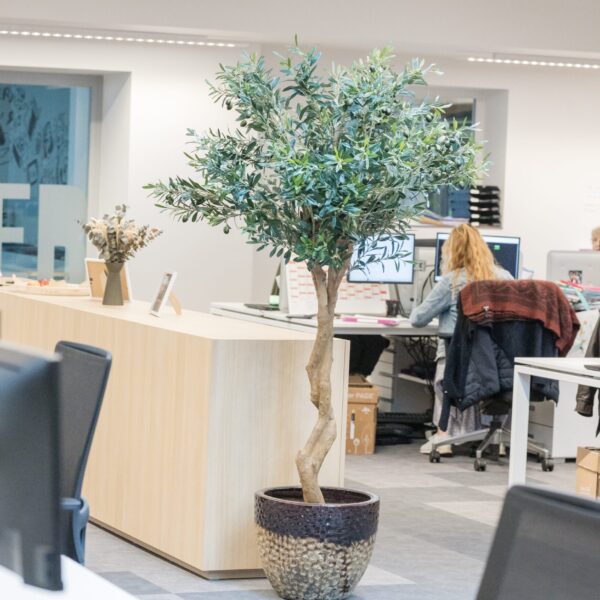 Arbre artificiel en pot